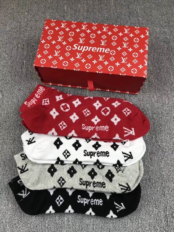 LV socks 76